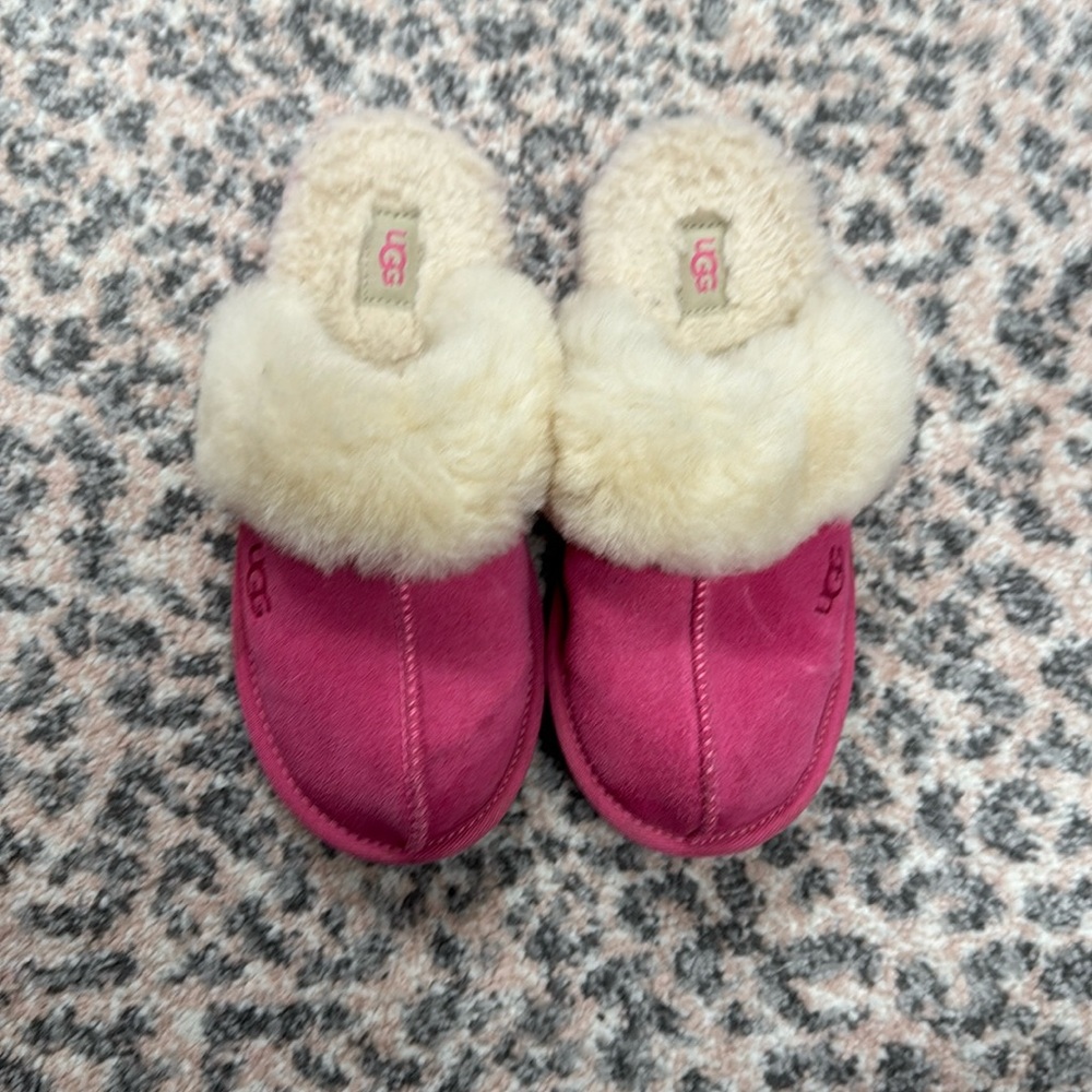 Ugg Cozy II size 3 🩷